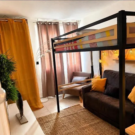 Belle Marina En Duplex Avec Bateau